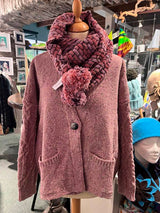 Veste Manches Aran Limonade et écharpe pompom Candy - McConnell - sur buste