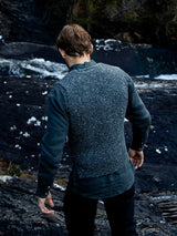 Gilet sans manches côtelé - Steel Wool - Fisherman Out of Ireland - sur modèle, dos