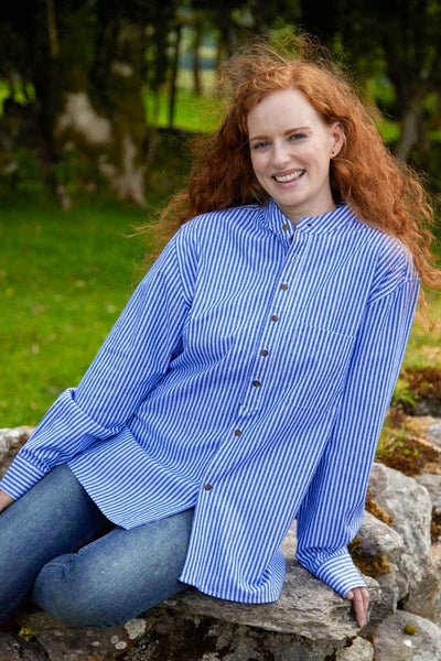 Chemise ajustée col mao bleu marine femme grande taille | La Halle Chemise ajustée col mao bleu marine femme grande taille | La Halle