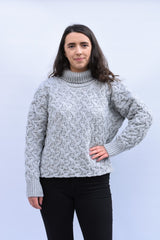 Pull d’Aran court et à col roulé – Gris Perle – McConnell