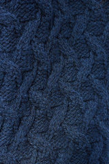 Pull d’Aran court et à col roulé – Bleu Marine – McConnell  - détail torsades
