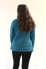 Pull à col roulé et évasé - Turquoise – Rossan Knitwear - dos