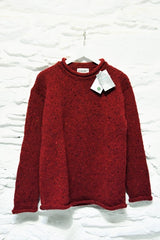 Pull à col round et à bords roulottés – rouge – Rossan Knitwear